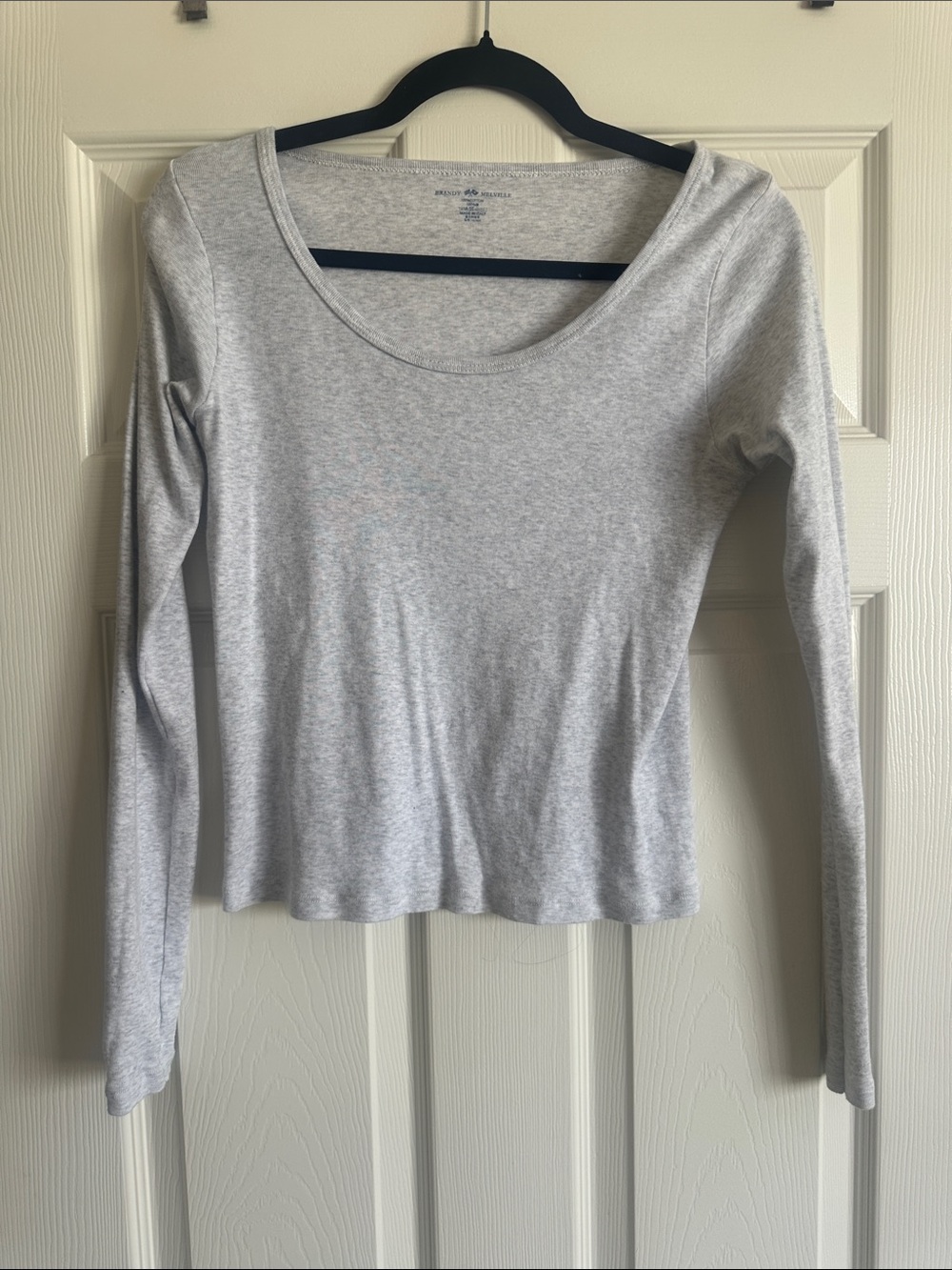 Brandy Melville Light Heather Gray Scoop Neck Long Sleeve Tee